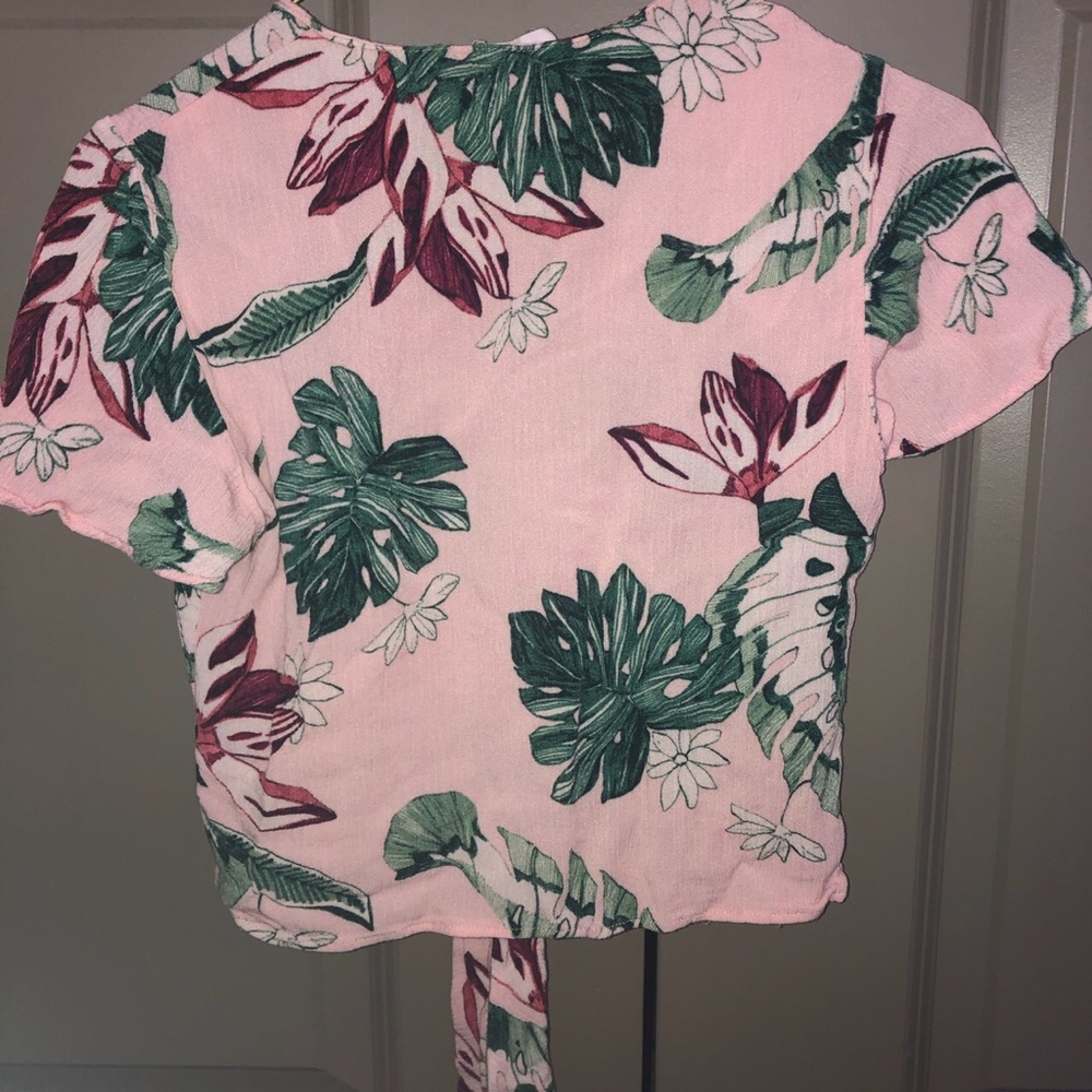Pal springs pink crop top for summer ☀️ - Picture 2 of 4